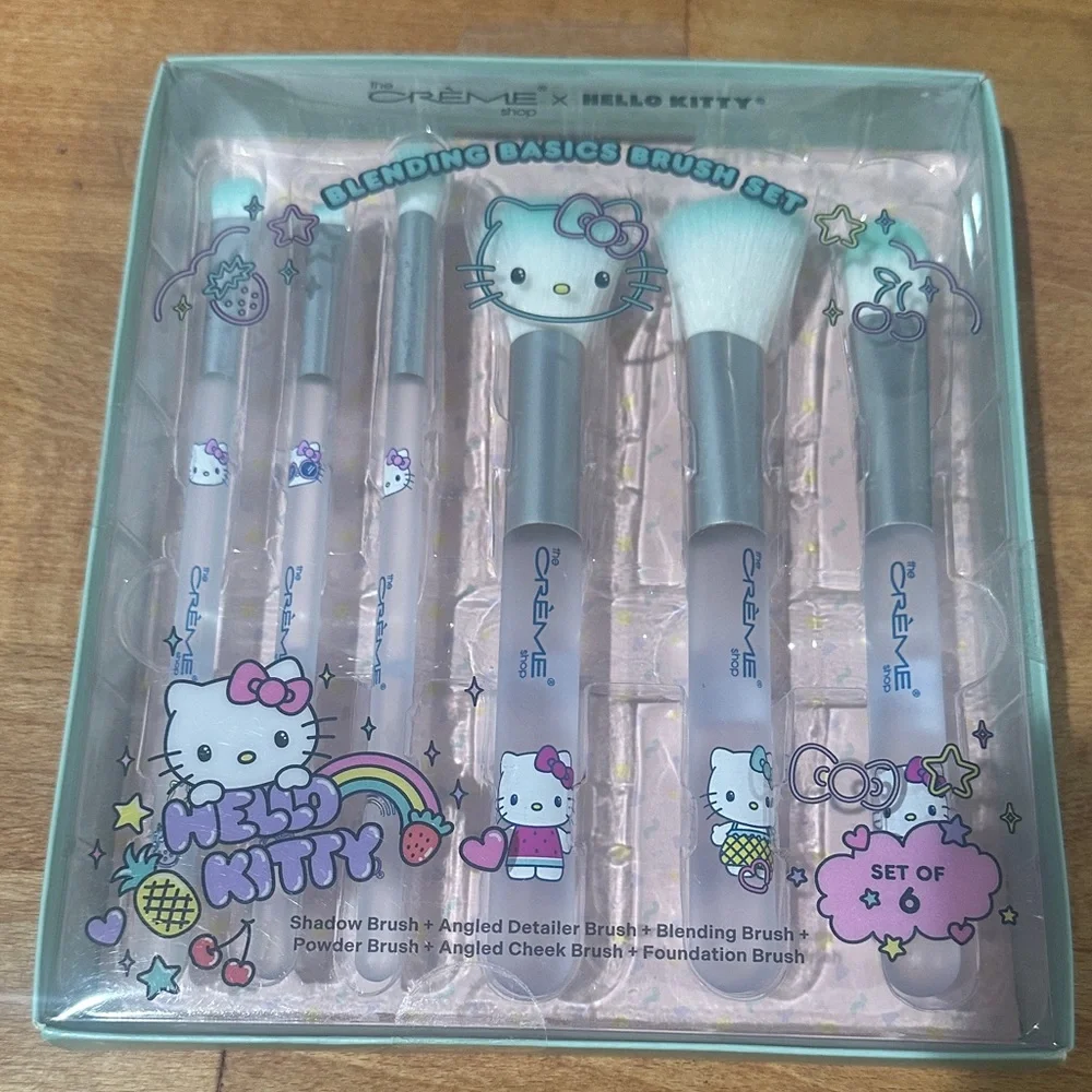 Hello Kitty Beauty Set- Make up Brush Set, Headband and Lip Macaron